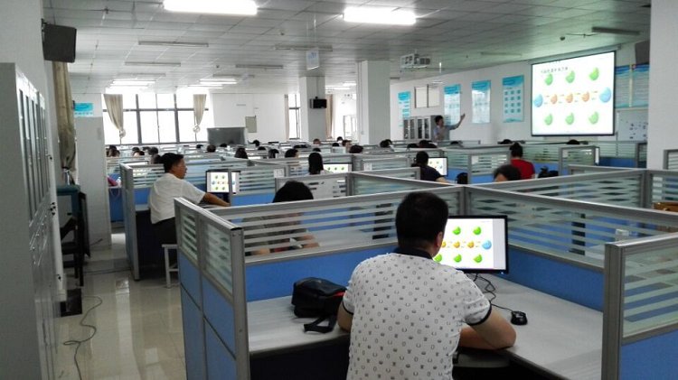 電子商務(wù)實驗室 商務(wù)信息咨詢的創(chuàng)新引擎